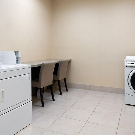 Hilton Garden Inn Wayne Bagian luar foto