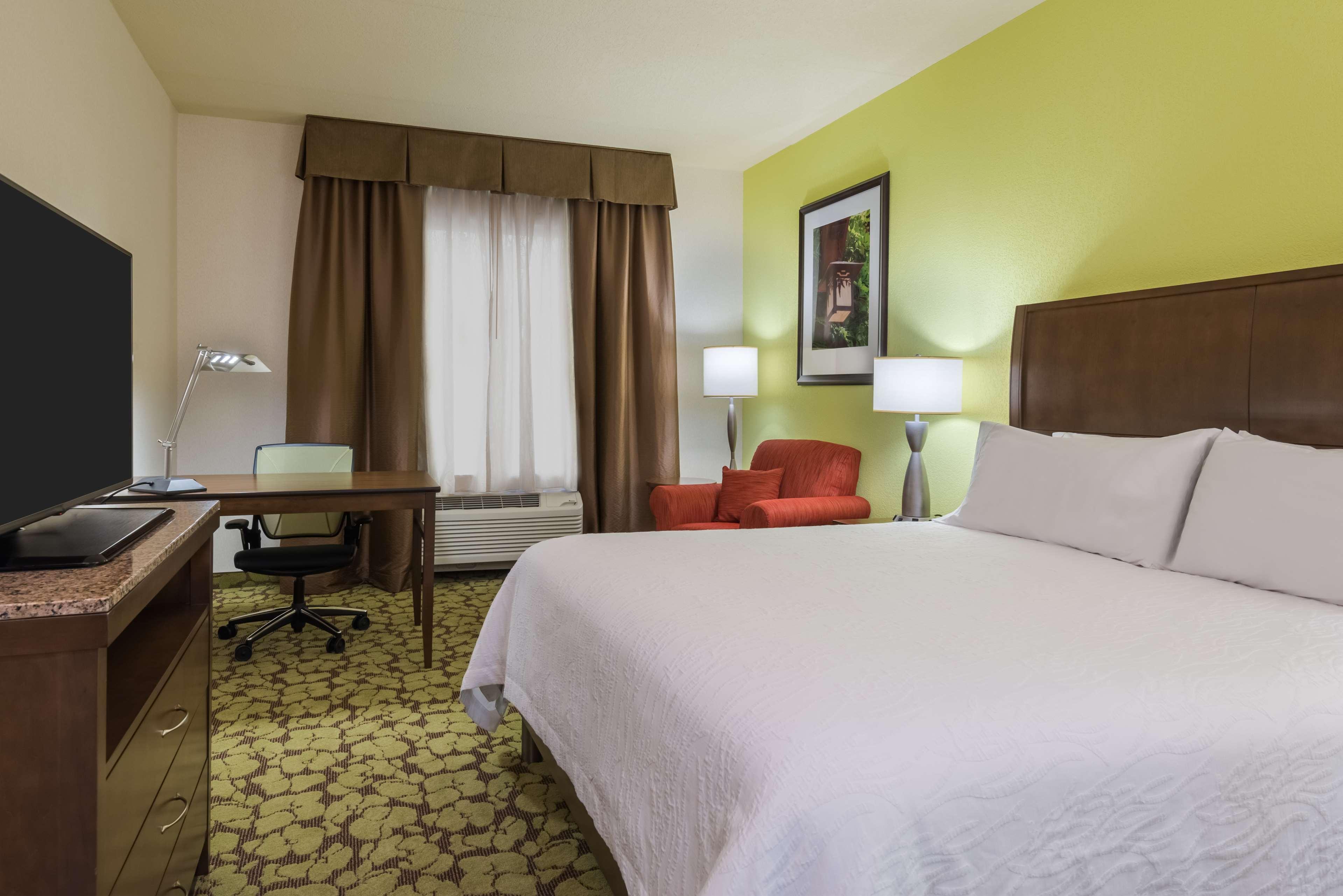 Hilton Garden Inn Wayne Bagian luar foto
