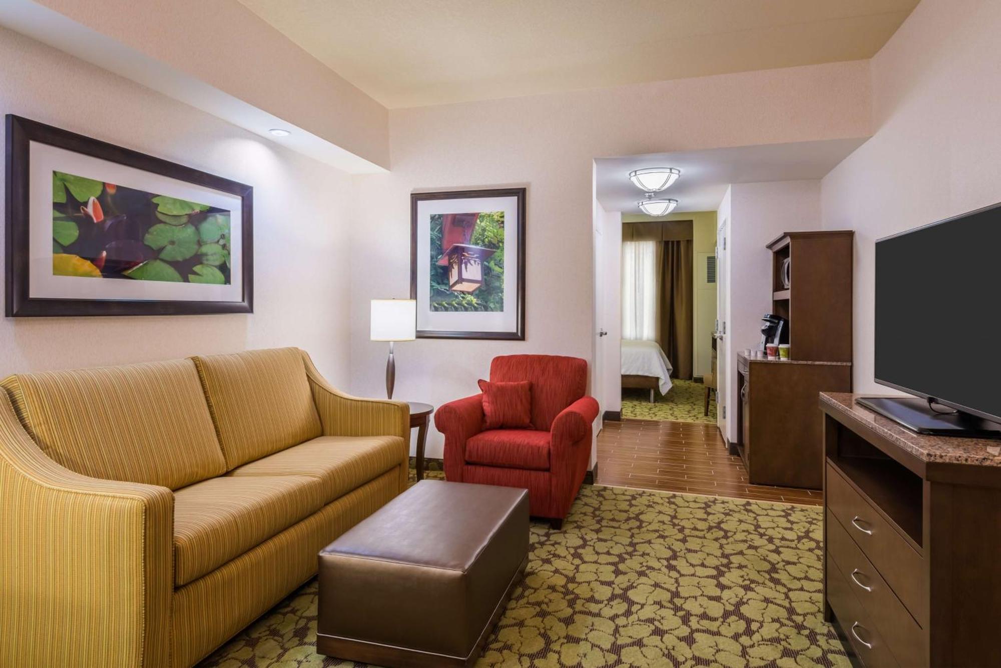 Hilton Garden Inn Wayne Bagian luar foto