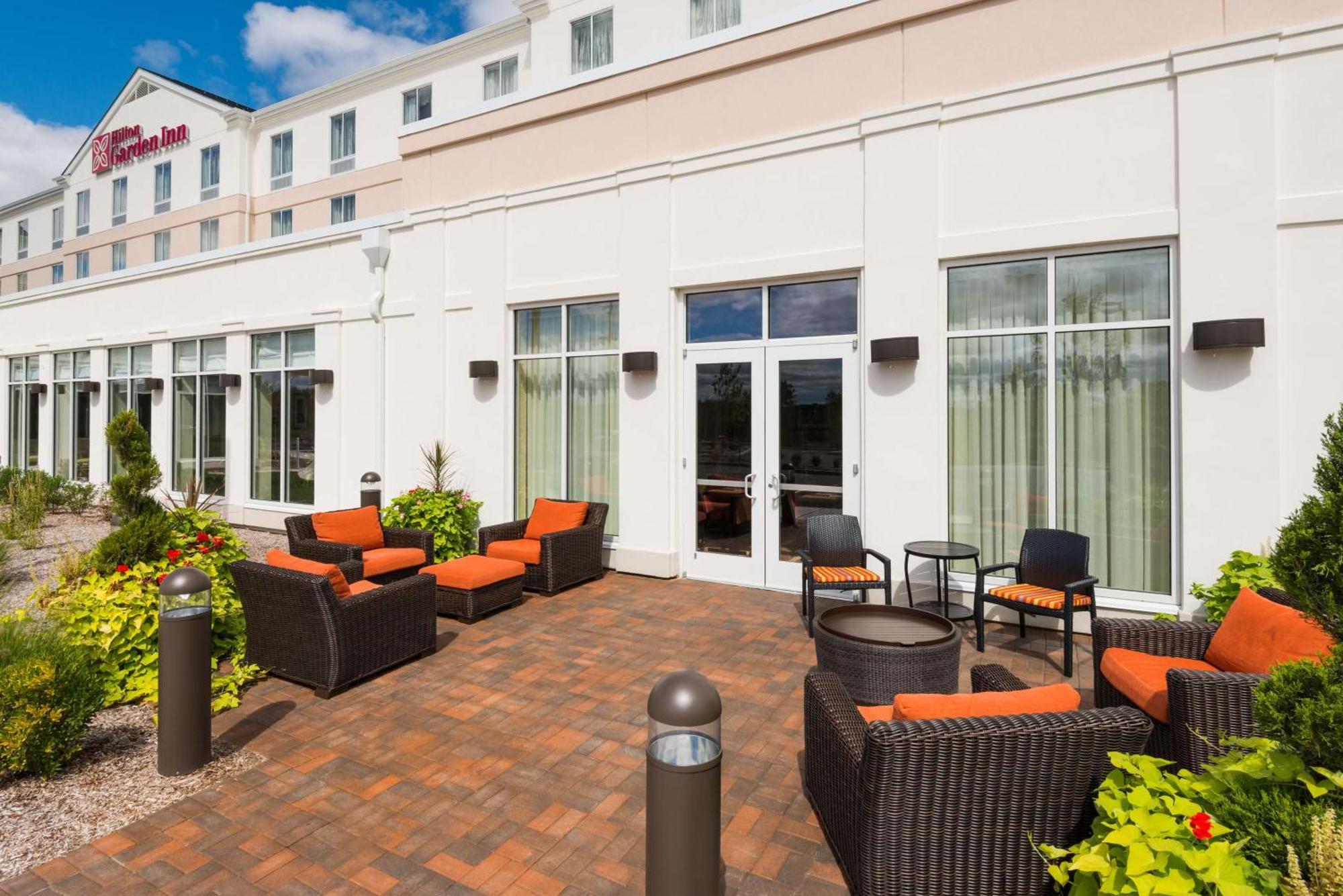 Hilton Garden Inn Wayne Bagian luar foto