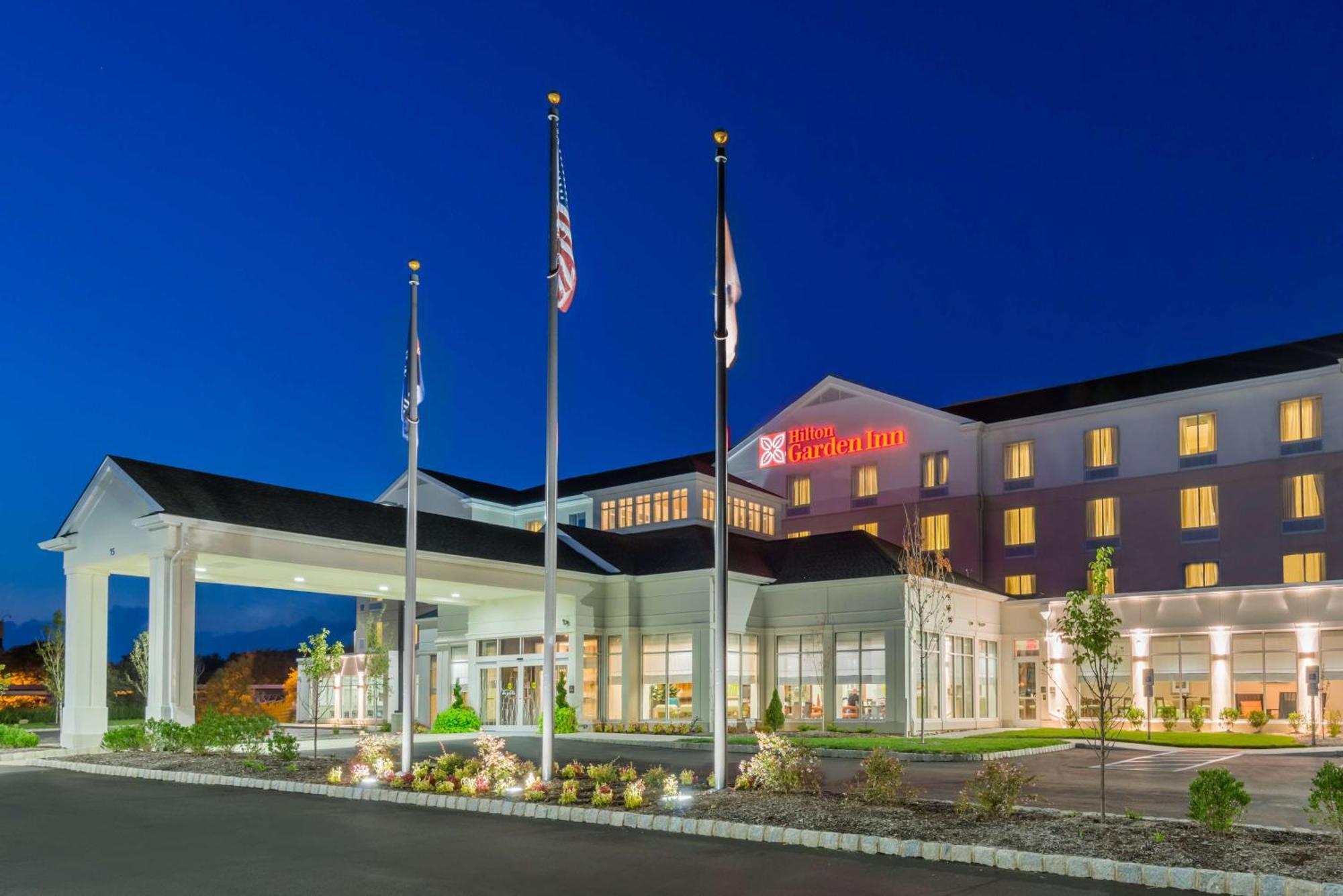 Hilton Garden Inn Wayne Bagian luar foto