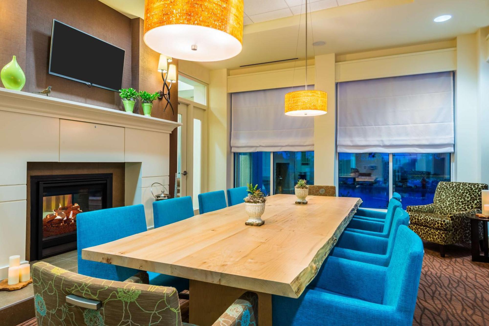 Hilton Garden Inn Wayne Bagian luar foto
